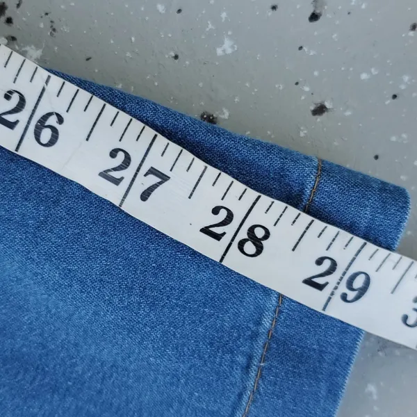 Unbranded straight leg jeans size medium - Image 6