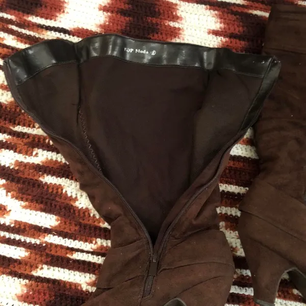 Y2K Brown Faux Suede Leather Mid Calf Boots Ruched Silver Large Chunky Buckles Round Toe Kitten Heels #western #country #boho #whimsygoth #stagecoach festival - Image 4