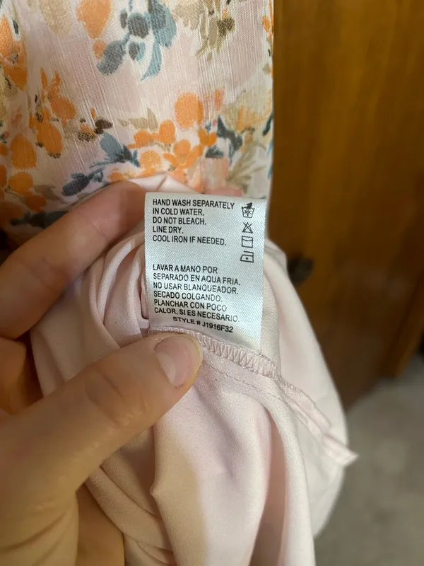 Patrons of Peace Pink floral dress - Image 8