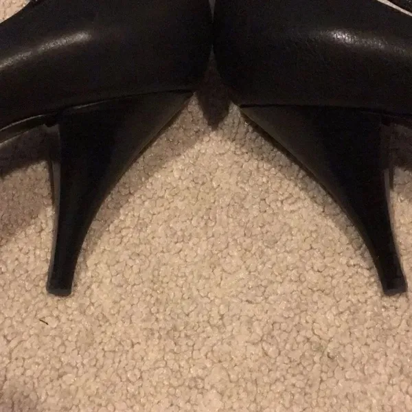 Sigerson Morrison Women’s Black Leather Pointy Toe Heels with Adjustable Strap - Image 5