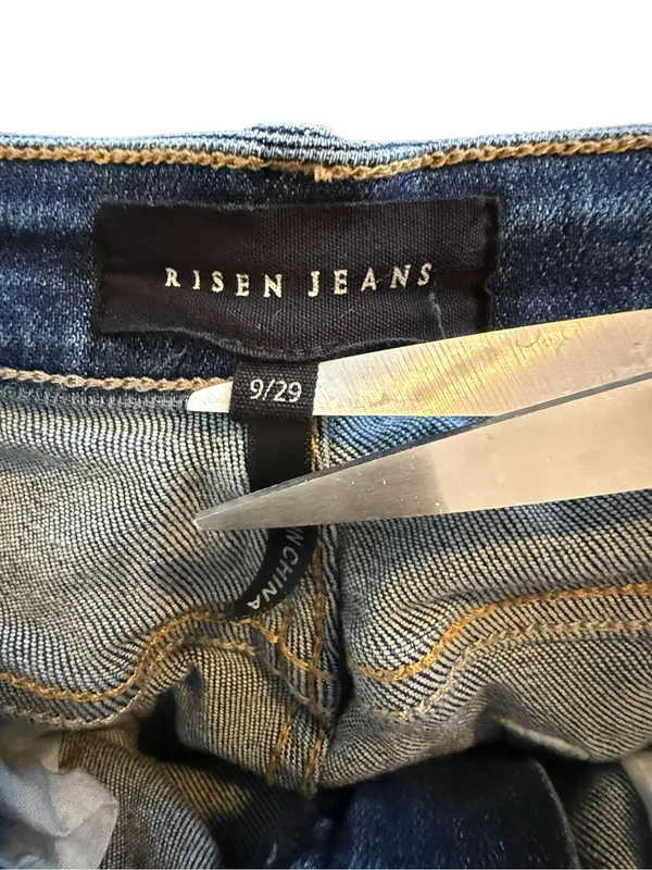 Risen Jeans Women’s 9/29 Mid Rise Distressed Bootcut Jeans Raw Hem Stretch Denim - Image 7