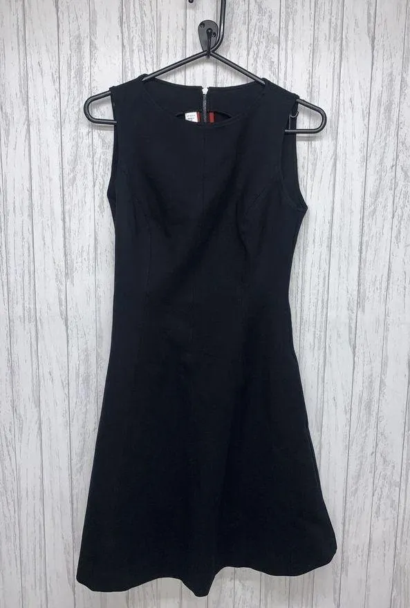 Womens Size XS Spanx Fit & Flare Dress Black EUC - Image 6