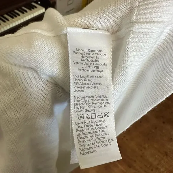 J Crew elevated basics minimalist lightweight white S cardigan - Image 4