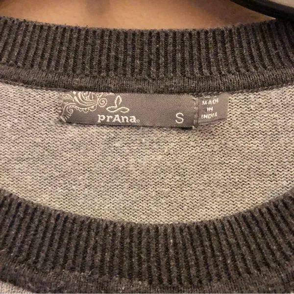 Prana Ansleigh Pullover Slit Sweater Grey‎ Small - Image 6
