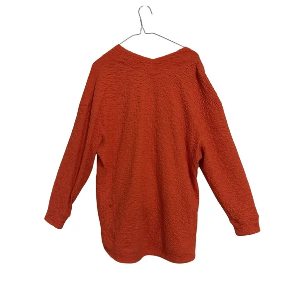 Lululemon‎ Textured V-Neck Pullover Sweater Orange Size 4 LW3EOXS High-Low Hem - Image 9