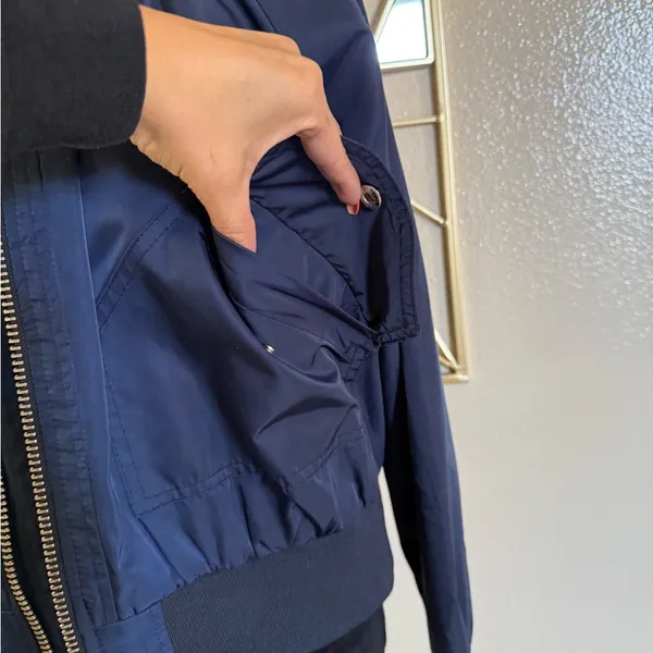 Free People Midnight Bomber Jacket Full Zip Sateen Navy Blue size Small - Image 4