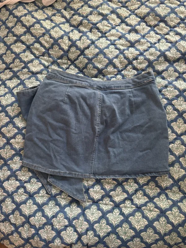 Cider Denim Bow Mini Skirt - Image 2