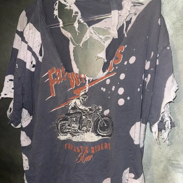 The Vintage Shop Vintage Tee Shirt 90s Distressed Grunge - Image 3