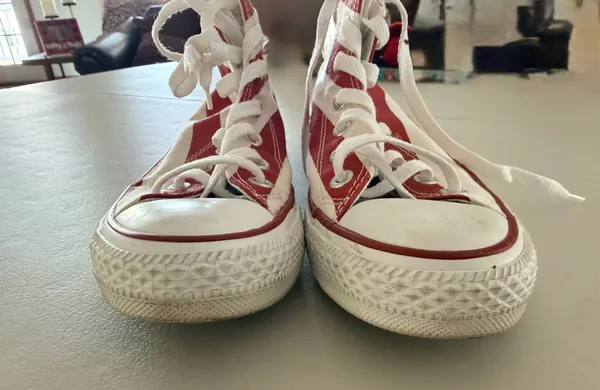 VINTAGE: Converse | Chuck Taylor All-Star high tops, Stars & Stripes. Size: 4.5/Men, 6.5/Women - Image 4