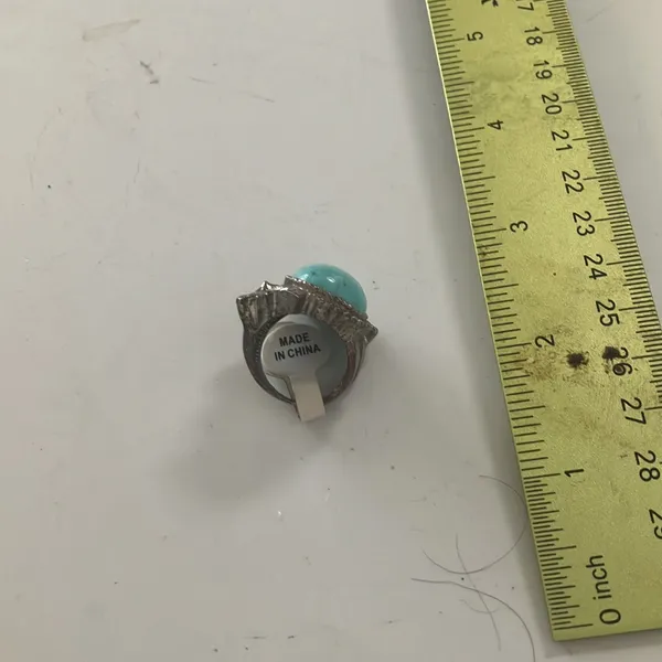 Lovely ring 17 8. 1/2 - Image 3