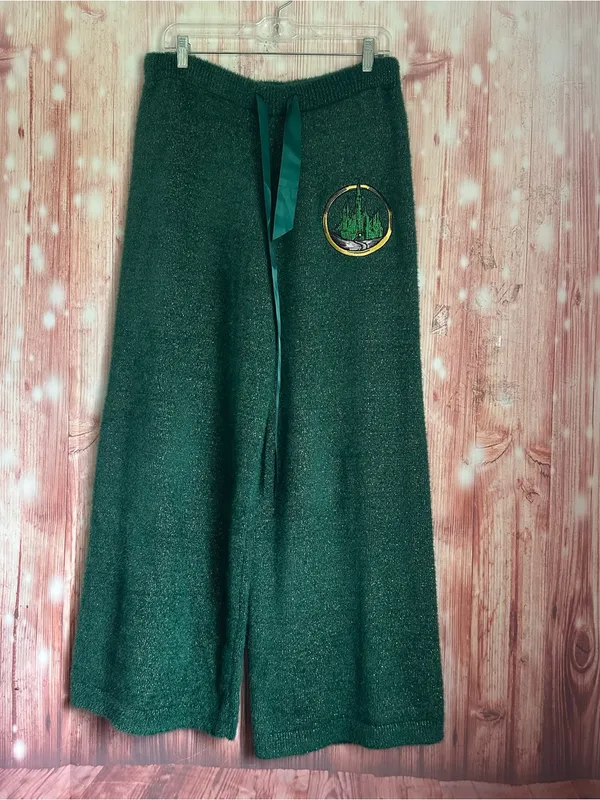 Wicked x Katie Kime Graphic Sweater Pants Emerald Green Elphaba Size XL - Image 2