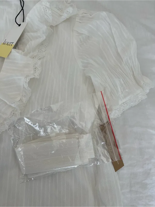 NWT kourt Vida Midi Dress size Medium M Lace Doen midi Ruffle few moda ivory - Image 10