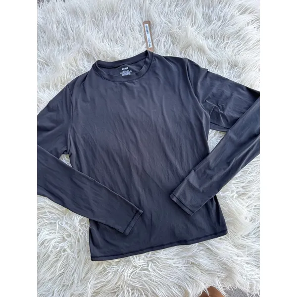 Skims Fits Everybody Long Sleeve T-Shirt Onyx Size Large - Image 3