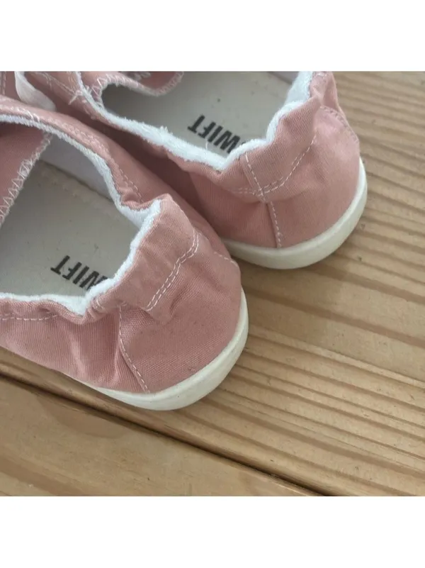 Versatile Pink and White Sneakers with Classic Design Size 11 - Image 8
