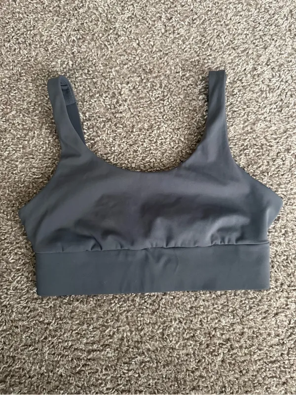 TAVI Longline Sports Bra Small Gray Scoop Neck Low Medium Support Activewear - Image 3