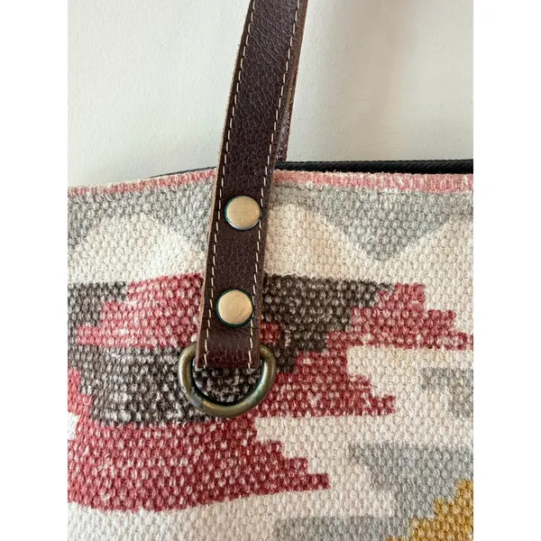 Myra Bag Exemplar Tote Bag Women's Multicolor Southwestern Aztec Tribal Pattern - Image 4