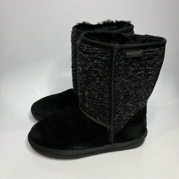 Minnetonka black suede boots‎ shearling lined size 6 - Image 4