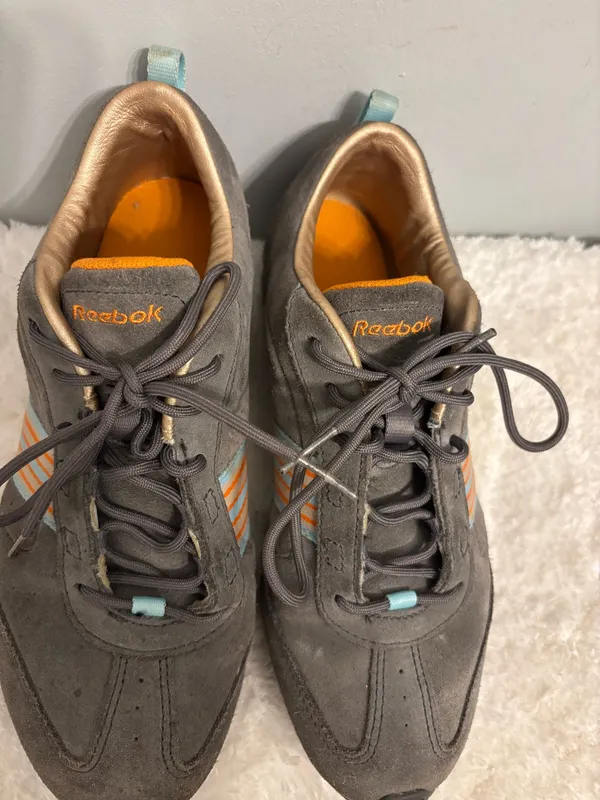 Unisex Reeboks casual or work boots Sz6.5 - Image 6