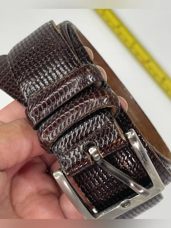 Saks Fifth Avenue Dress Belt Men's 36 Brown Leather Embossed USA Brass Buckle - Image 2