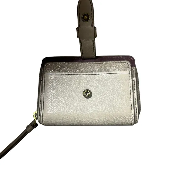 Fossil Leather Zip Wallet - Image 3