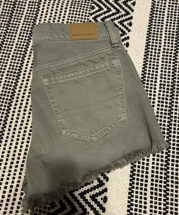 American Eagle Shorts - Image 3