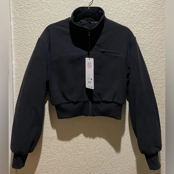 Alo Yoga NWT Polar Fleece Cropped Wintry Mix Full Zip Jacket Black Size S - Image 6
