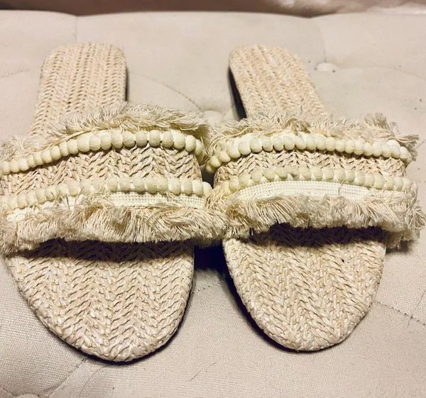 Fringe Straw Boho Sandals Open Toe Slides White Size 6 - Image 7