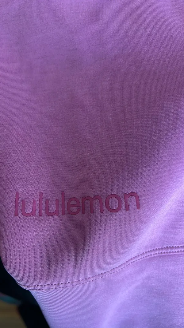 Lululemon Softstreme NWOTs size 2 - Image 4
