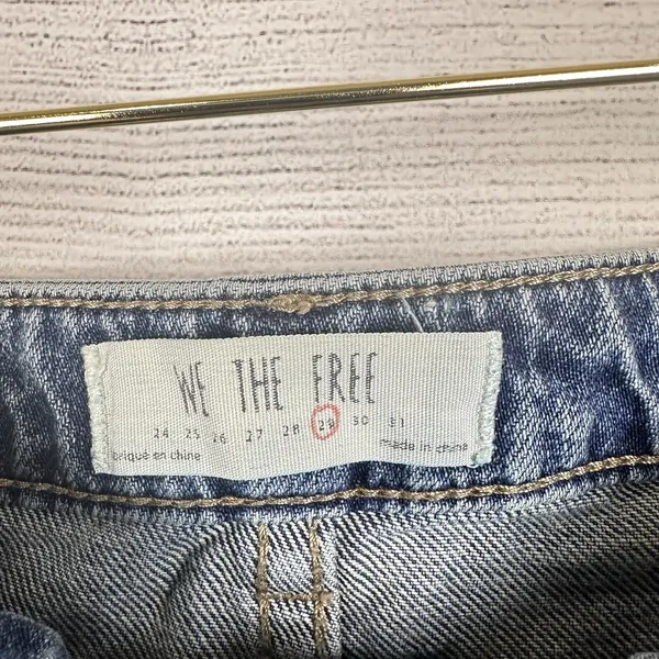 We The Free People Denim Mini Skirt Size 29 Zippered Front Fringe‎ Coquette Cute - Image 4