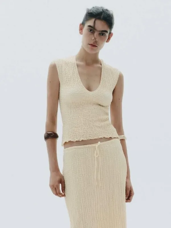 Zara Popcorn Texture Cream V Neck Short Sleeve Top - Image 3