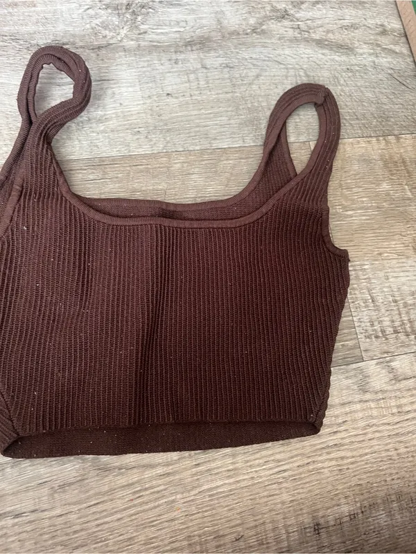 Aritzia Babaton Brown Ribbed Square-Neck Crop Tank Top - Image 7
