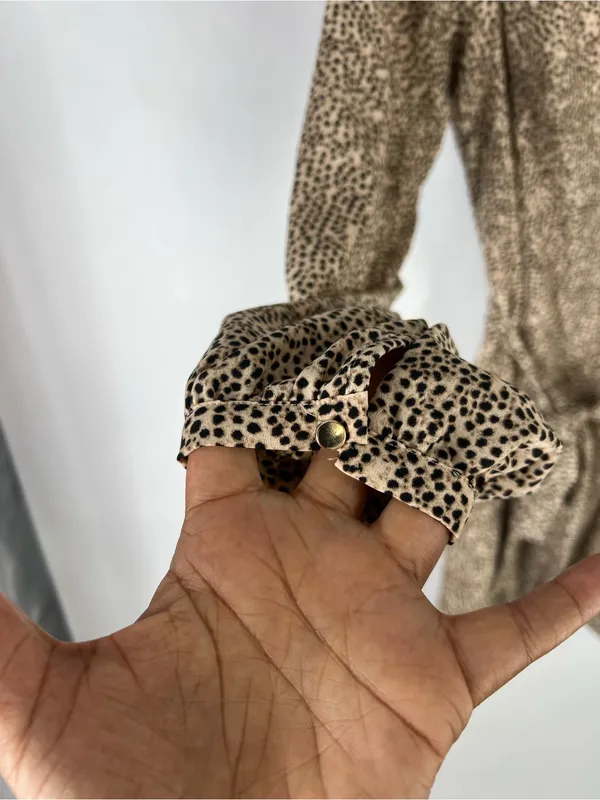 H&M‎ Cheetah Print Tie Waist Mini Dress Size 4 - Image 3