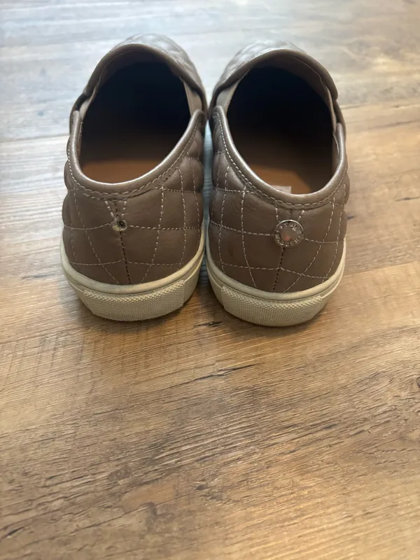 Steve Madden brownish slip ons - Image 4