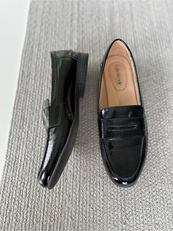 Life Stride Black Patent Penny Loafers Size 10 - Image 2