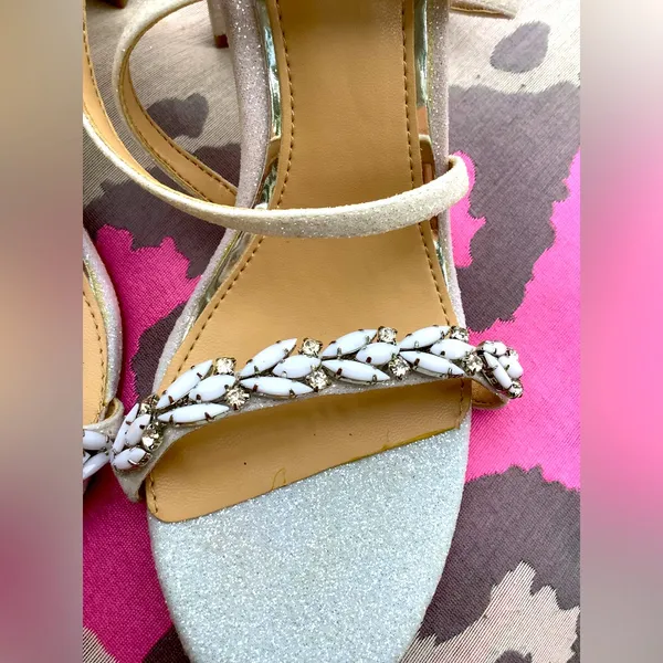 Badgley Mischka Dressy embellished sandals 💖 - Image 9