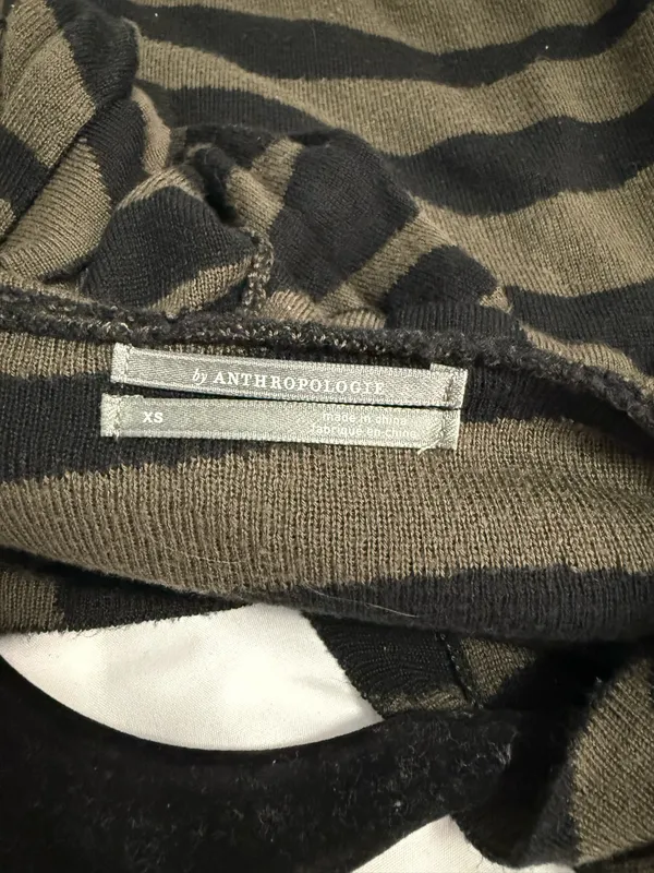 Anthropologie Sweater - Image 3
