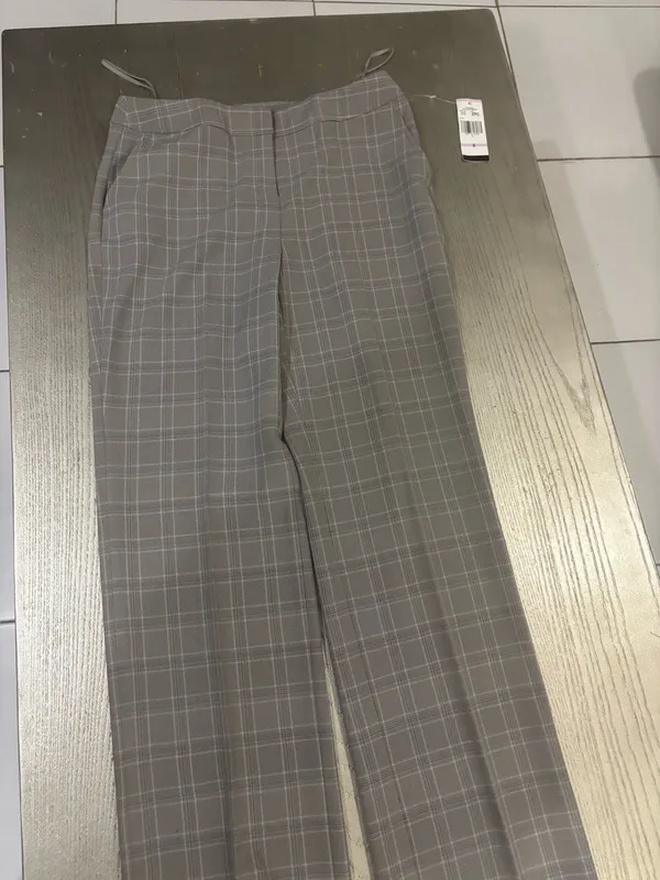 Jones New York Elegant plaid women plaid pantsuit set - Image 2