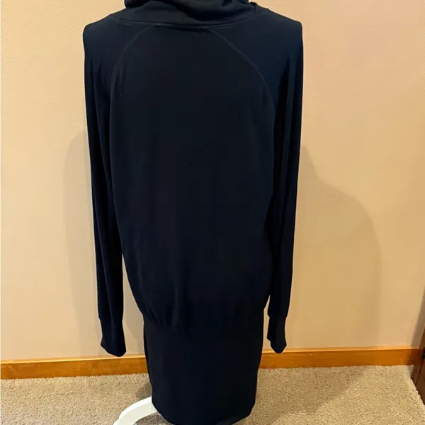 Athleta Black Long Sleeve Dress/Tunic - Image 2