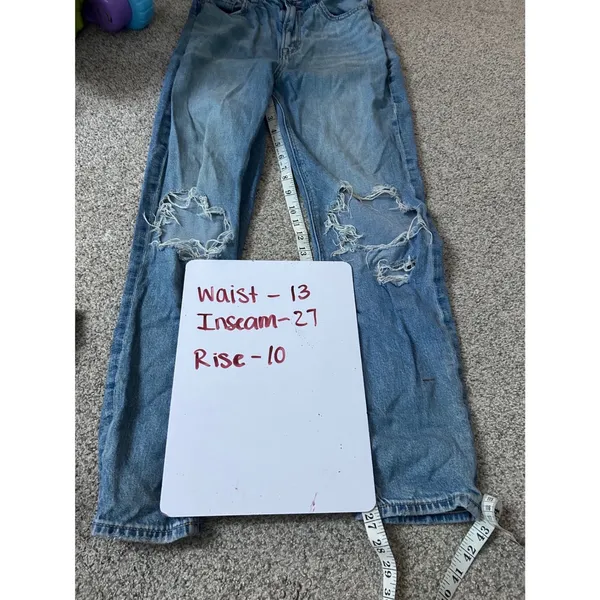 American Eagle Mom Jeans Light Wash Distressed Ripped High Rise Size 2 Regular - Image 7