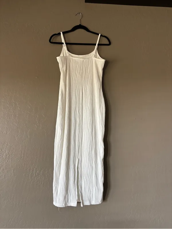 Slim Fit White Midi Dress with Spaghetti Straps - Image 7
