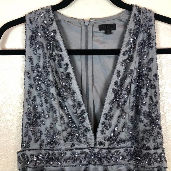 NBD X‎ Revolve Irena Dress Bead and Sequin Embellishments Gray Sz M - Image 9