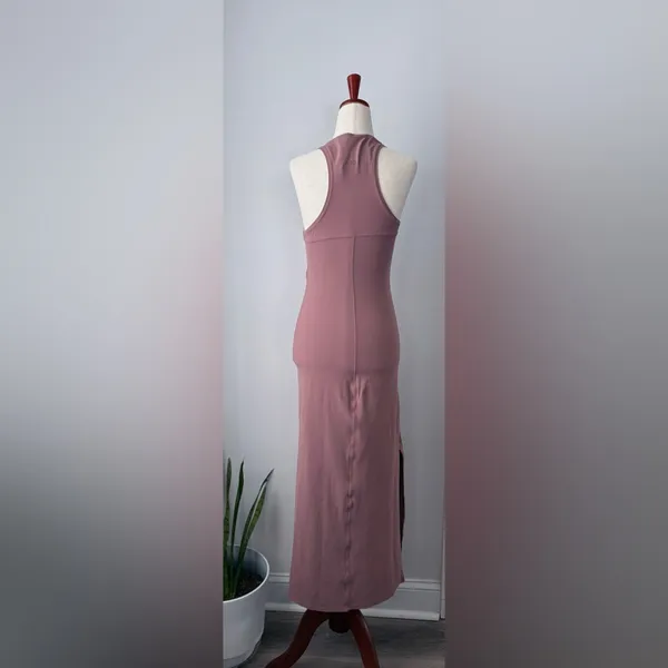 lululemon Align Dress in Mauve Pink Maxi with Slit Size 4 Get Going Slim Fit - Image 5
