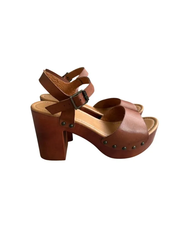 MADDEN GIRL Brown Tan Platform Sandals Size 9.5 - Image 2