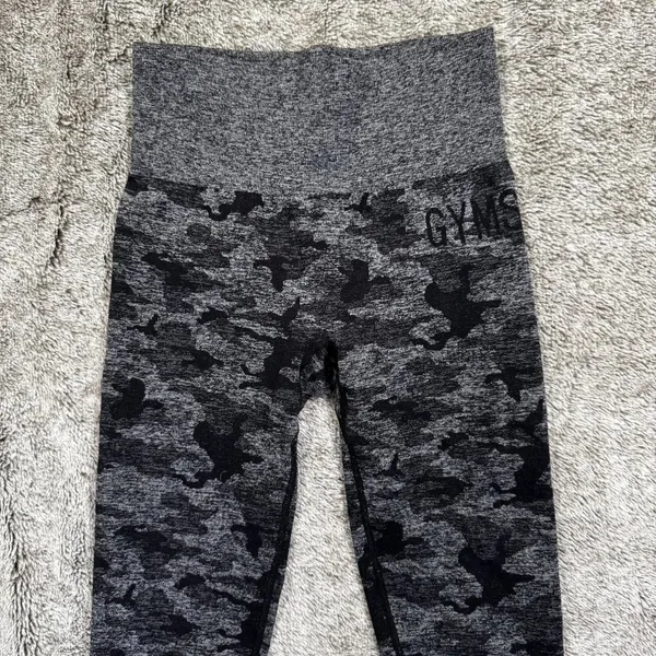 Gymshark Adapt Camo Seamless Leggings Sz XS - Image 4