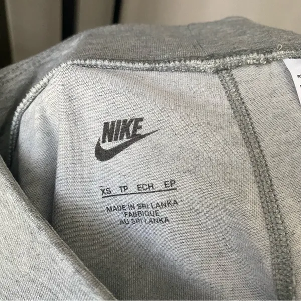 NWT Nike Tight Fit Mid Rise Biker Short - Image 3