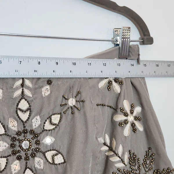 Free People Gray Velvet Embellished Snowflake Mini Skirt Size 8 - Image 7