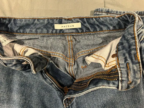 Pacsun Ripped Mom Jeans - Image 2
