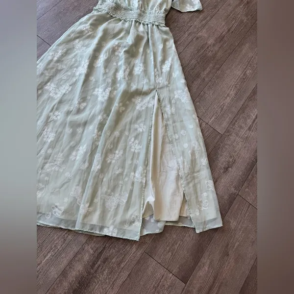 SISSYAKI Elegant Green Maxi Dress - Image 5