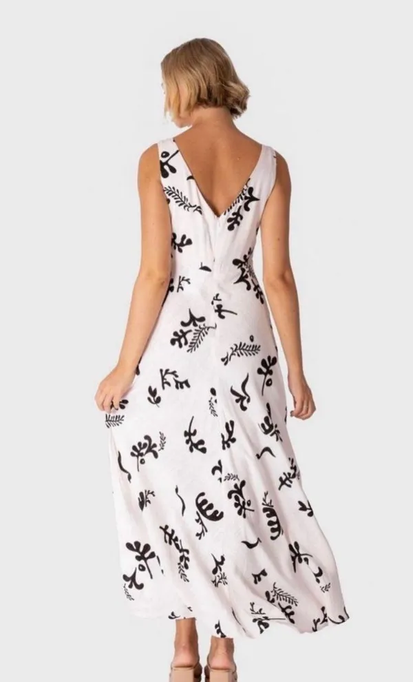 Sleeveless Maxi Dress - Image 4