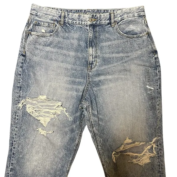 American Eagle Curvy Mom Jeans NWOT Distressed high rise long length - Image 4